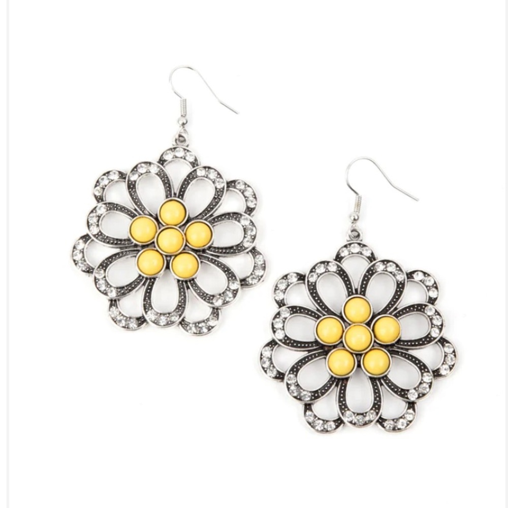 Dazzling Dewdrops Yellow Paparazzi earrings